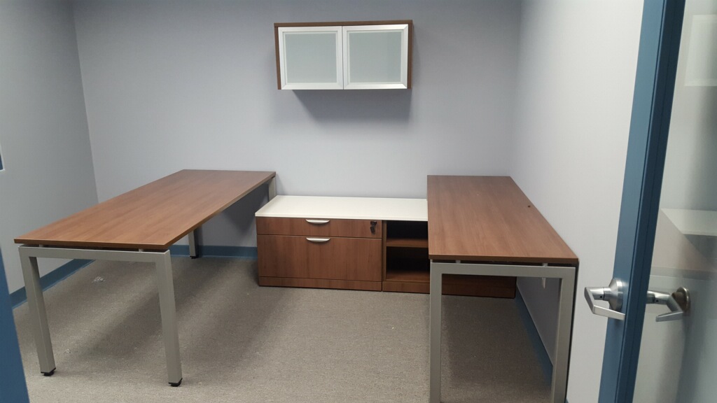 Custom Desking Complete office job. Desks, Cubicles, Confe… Flickr