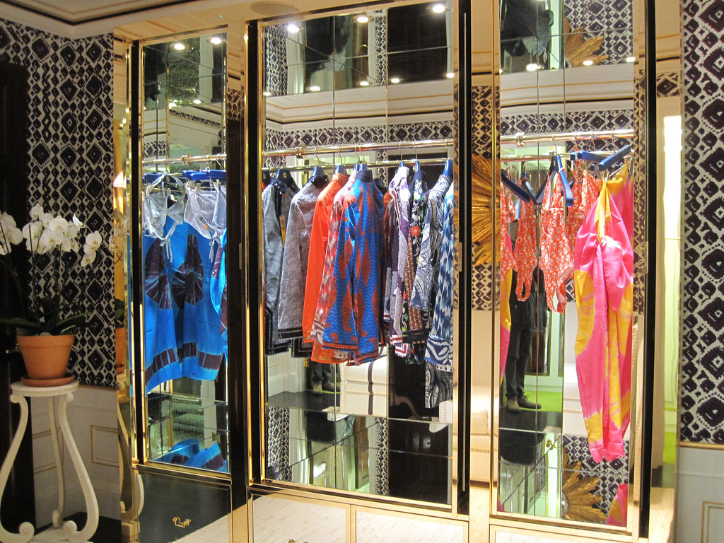 Tory Burch | rich store design london boutique, spring su… | Flickr