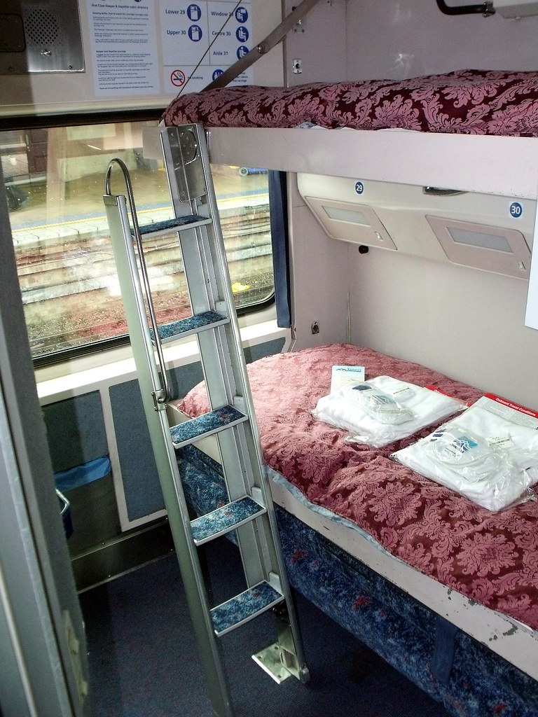 COUNTRYLINK XPT SLEEPING CAR TWIN [2] | Twin room with the l… | Flickr