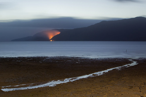 morning beach water fire bay bush glow australia trinity esplanade qld cairns aus tidal canonef70200mmf28lisusm canoneos5dmkii