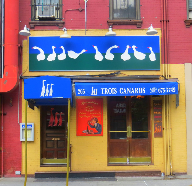 Trois Canards restaurant - Chelsea neighborhood - Manhattan, NYC