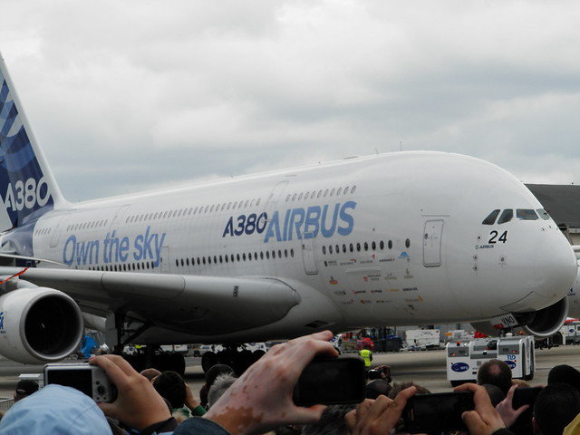 A380-800 airbus F-WWDD le Bourget 2013