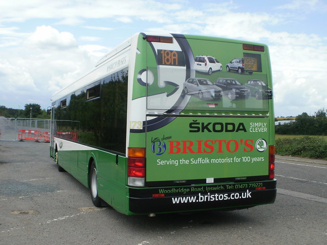 IB 173 (Rear Ad - Claydon Busway) 30-06-2011 (2)
