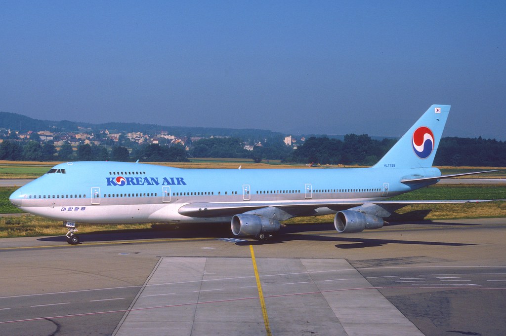 Korean Airlines Boeing 747-200; HL7458@ZRH, August 1987/ DXK