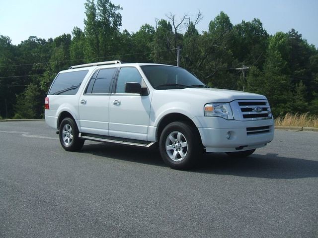 2010 Ford Expedition XLT in Asheboro, Greensboro, Winston Salem, High Point, Burlington, Lexington, Charlotte