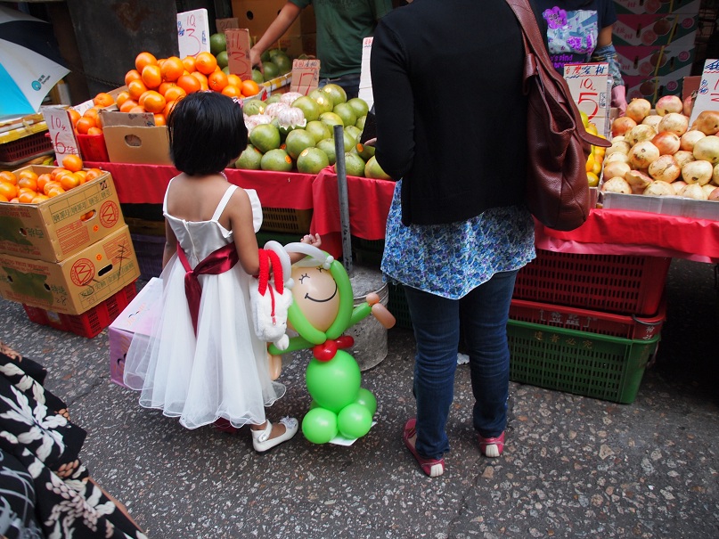 Little princess shopping (Hong Kong 2010)