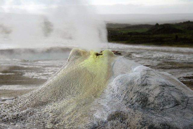 Un solfatare sur le champ géothermal de Hveravellir