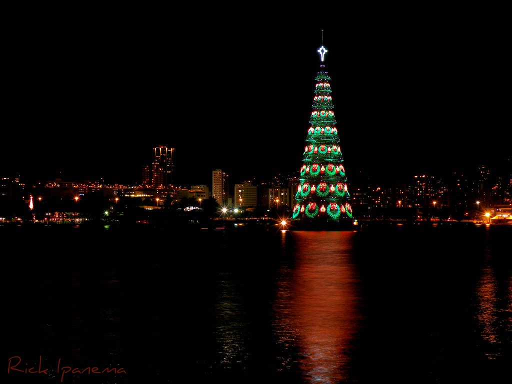 Arvore de Natal da Lagoa Rodrigo de Freitas | Mais uma foto … | Flickr