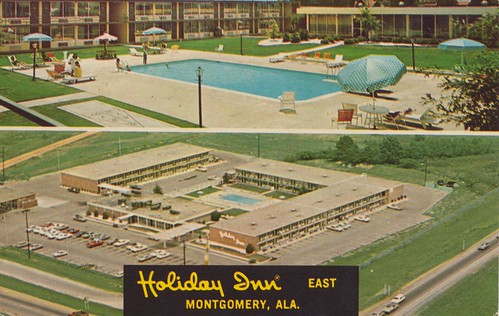 pool vintage postcard alabama aerialview motel east holidayinn montgomery 1972 dualview wishyouwerehear interstatei85