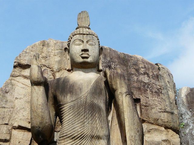 Buda de Aukana (Sri Lanka)