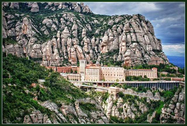 Monasterio de Montserrat / Montserrat Abbey