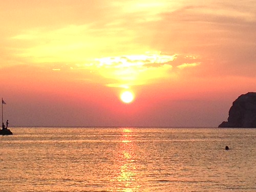 2015-07-31 at 20.17.59 by Sunny Circle, Uploaded from Sunny Phone.