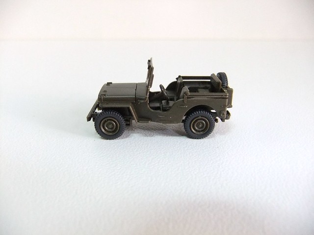 WILLYS JEEP - ROCO