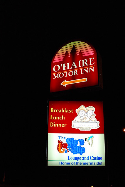 O'Haire Motor Inn sign