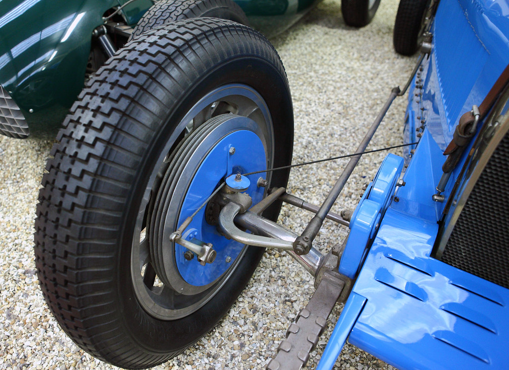 Bugatti Type 35B Grand Prix, steering linkage & brakes detail, c1926