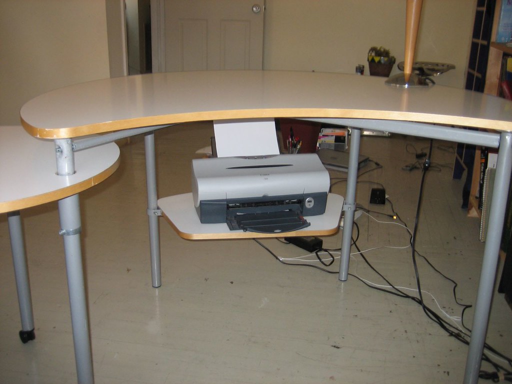 Ikea Multilevel Desk With Printer Shelf Front View 60 Flickr