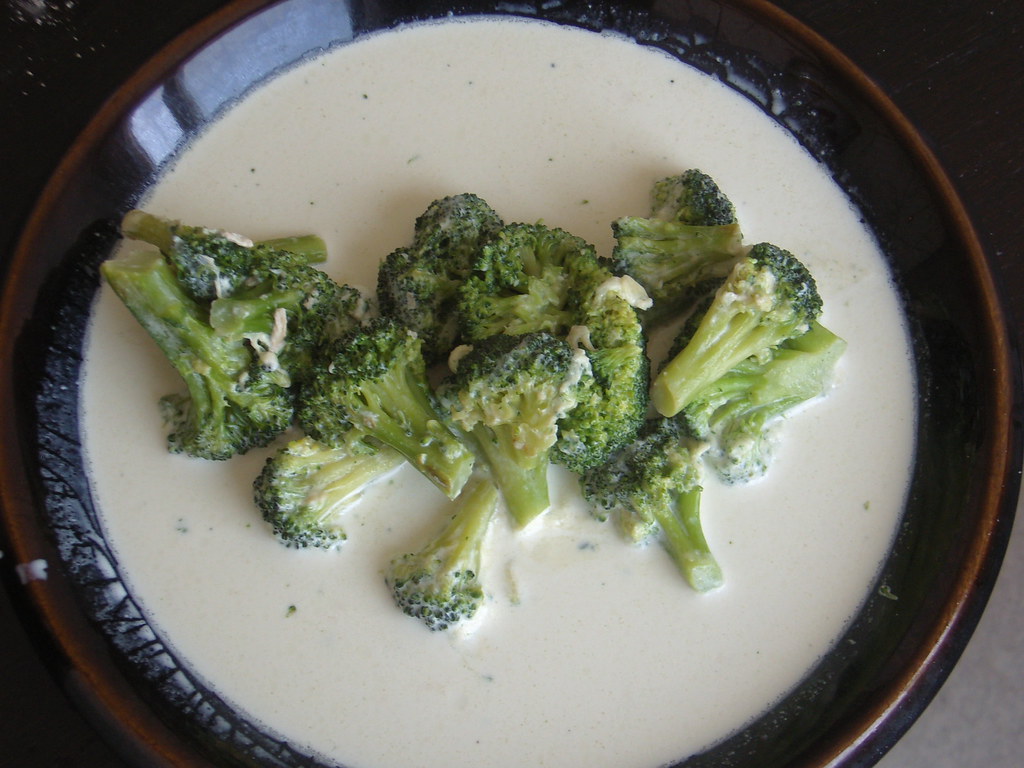 EPSN5211 | Broccoli in a cream sauce | . . | Flickr