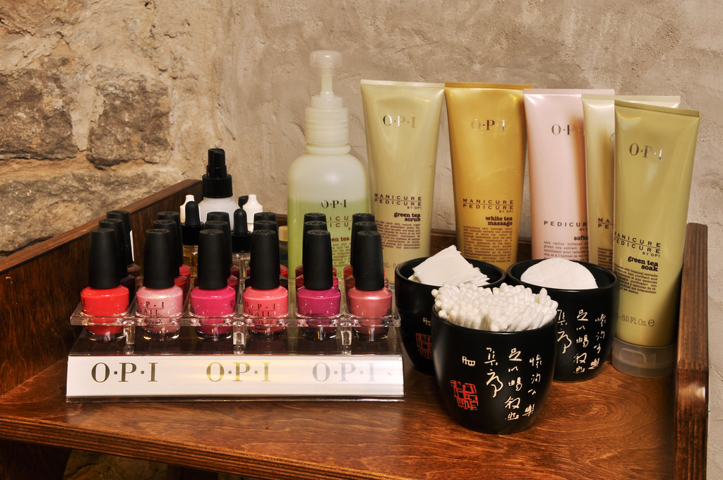 Transform Your Hands with Luxurious Spa Manicure Products