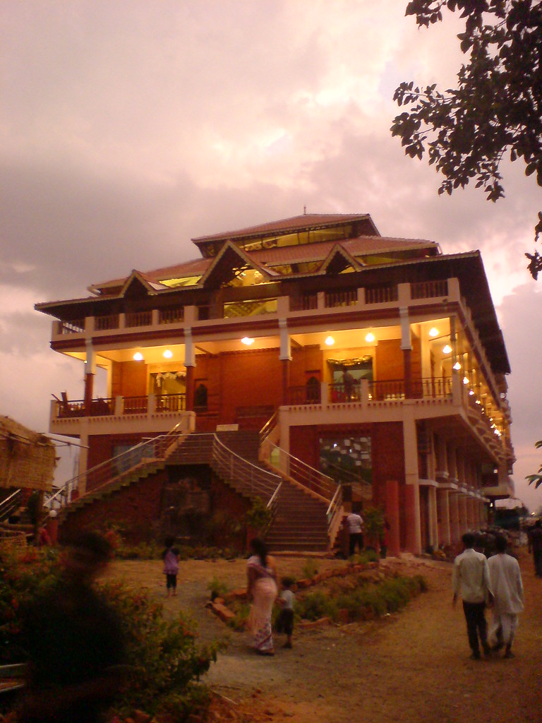 Sri Sri Radhe Govind Dham, Nigdi, Pune