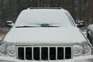 snowy jeep