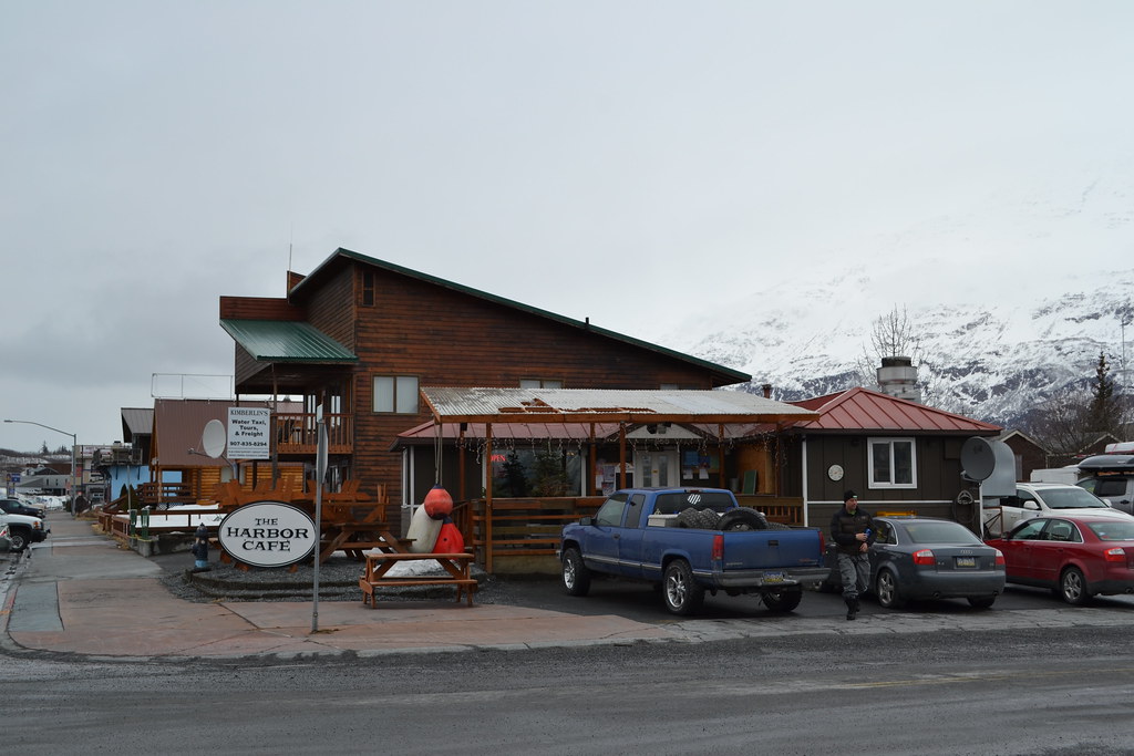 Alaska Map With Cities and Highways: Traversing the State 16 The Harbor Cafe