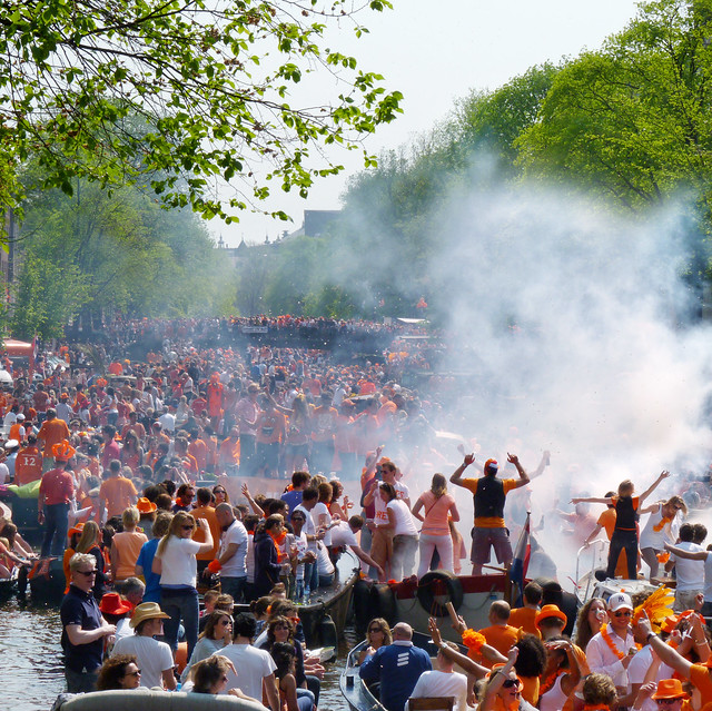 Let us dutchies party on our Queen's day