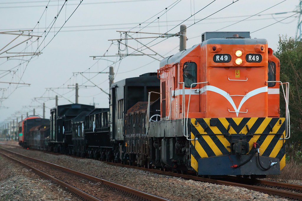 R49 Train Ride R49+FC+PC+FC | Toshima_JP | Flickr