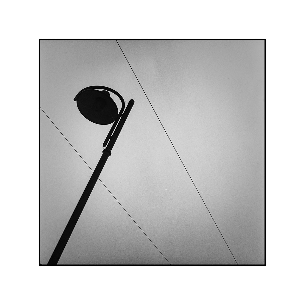 Lamp and wire