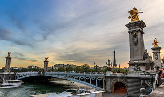 Another picture of my favorite bridge | Pont Alexandre III | Christian ...