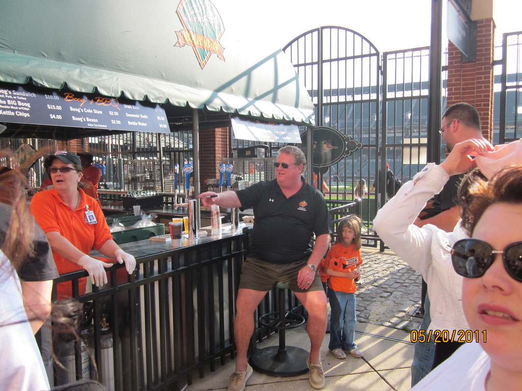 Boog Powell at Boog's BBQ Inside Oriole Park at Camden Yar…