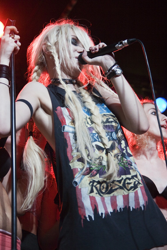 The Pretty Reckless - Razz 2 - Julio 2011