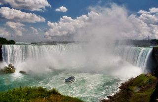 Niagara Falls | by Artur Staszewski