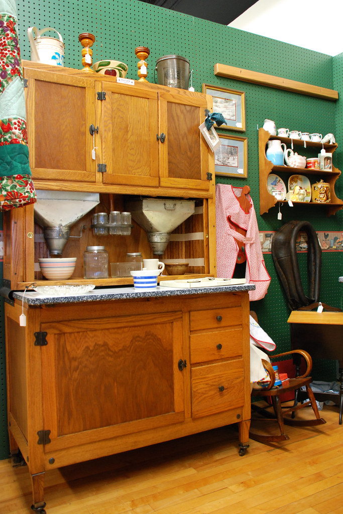 Identification sellers hoosier cabinet Hoosier Cabinet