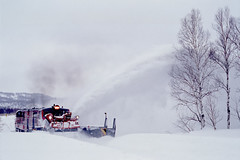深名線北母子里〜湖畔で排雪するロータリー車