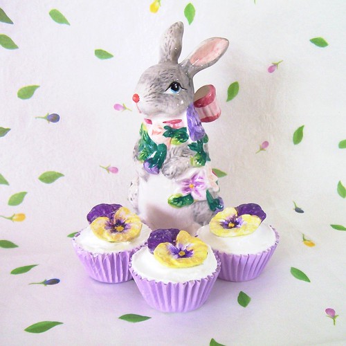 Pansy Patch Cupcakes | by ERAsistible