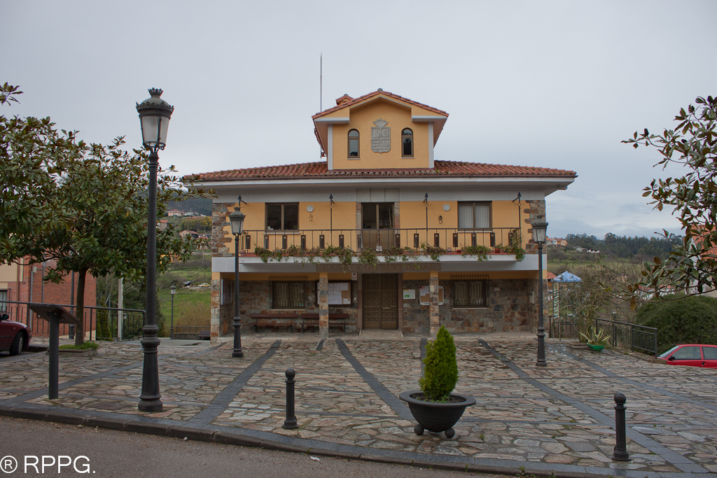 ayuntamiento-de-illas-asturias-espa-a-illas-es-un-concej-flickr