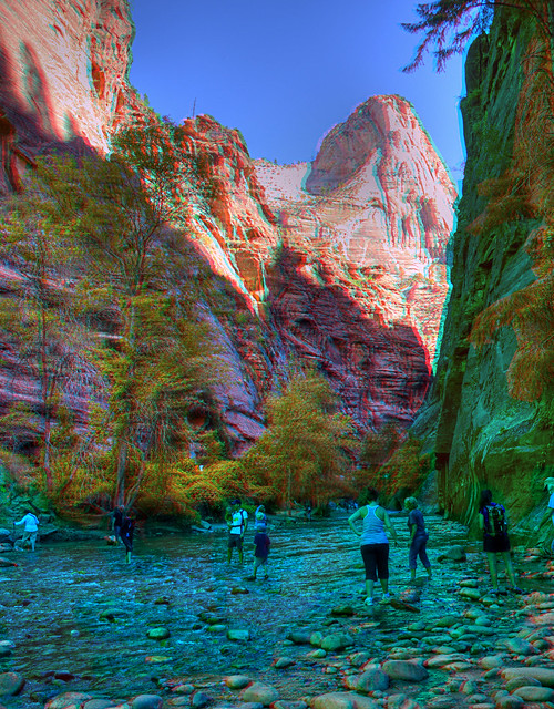 Anaglyph Crossing Zion at the Narrows