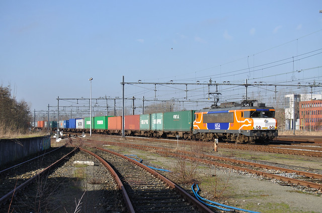 HTRS 1609 met containertrein, Gouda, 16-02-2011