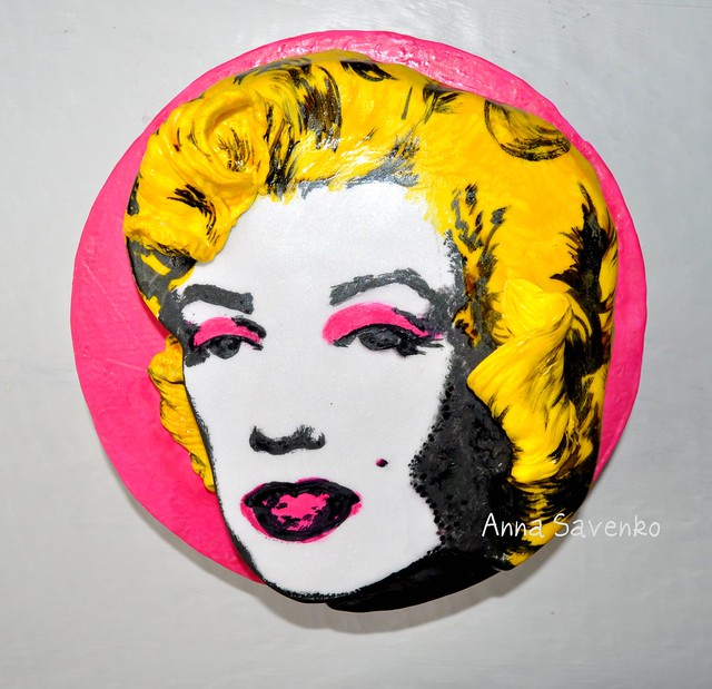Andy Warhol - Marilyn Monroe cake