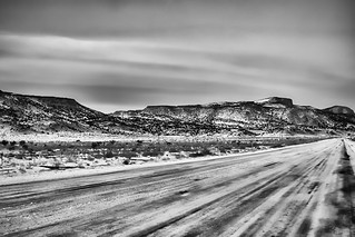 winter road (black & white)