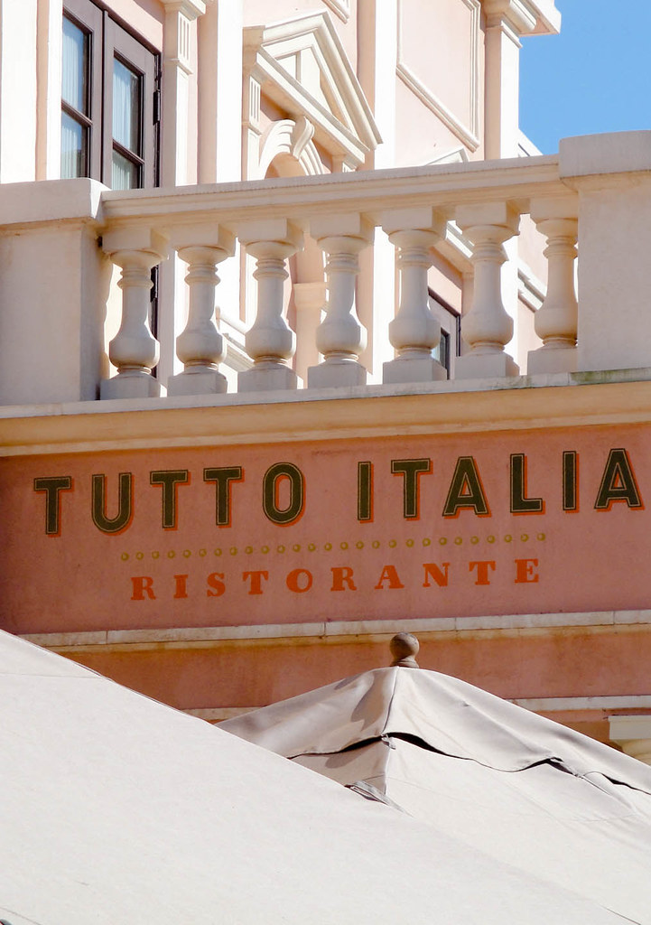 Tutto Italia | Italian Restaurant at Epcot | travelhyper | Flickr