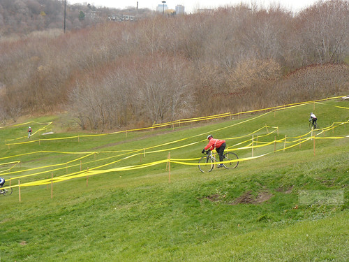 toronto ontario canada green bike bicycle race canadian crosscountry hilly obstacle riverdalepark urbanpark