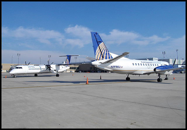 United Express Q400 & Continental Connection Saab 340