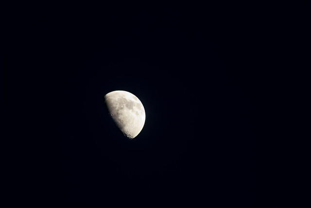 Moon's Disc 56.9 % Illuminated