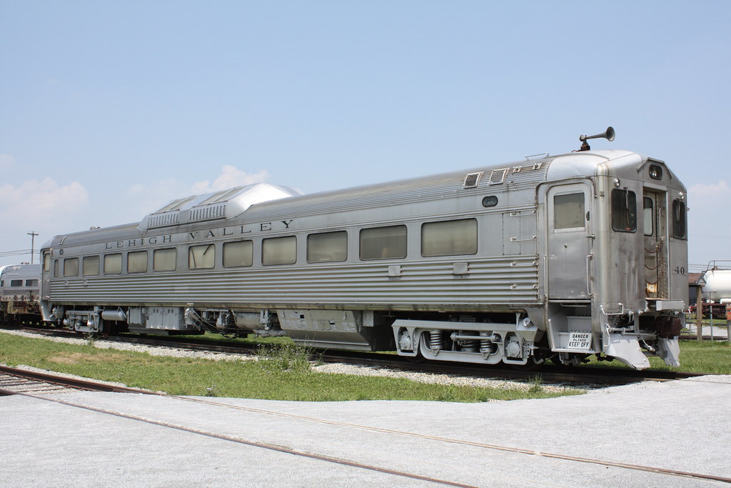 IMG_9778 | Lehigh Valley Railroad No. 40 Budd RDC-1 Rail Die… | Flickr