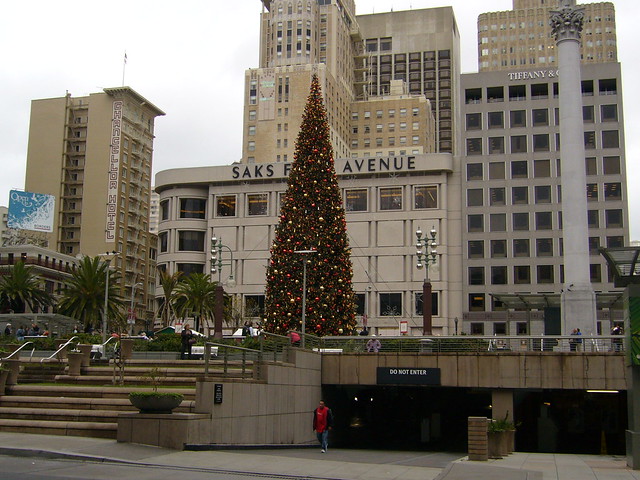 Union Square Christmas Tree 2005