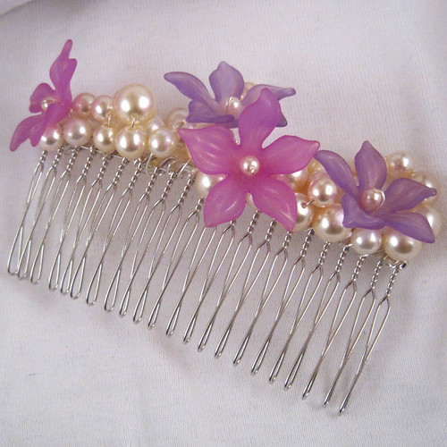 Purple Lucite Flower and Ivory Pearl Hair Comb | by EmilyMah