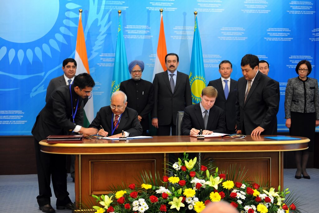 Подписан меморандум о сотрудничестве. Казахстан и Индия. Меморандум. Информационный меморандум это. Подписание меморандума о взаимопонимании.