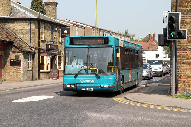Arriva The Shires 3270 (V270HBH) in Elstree