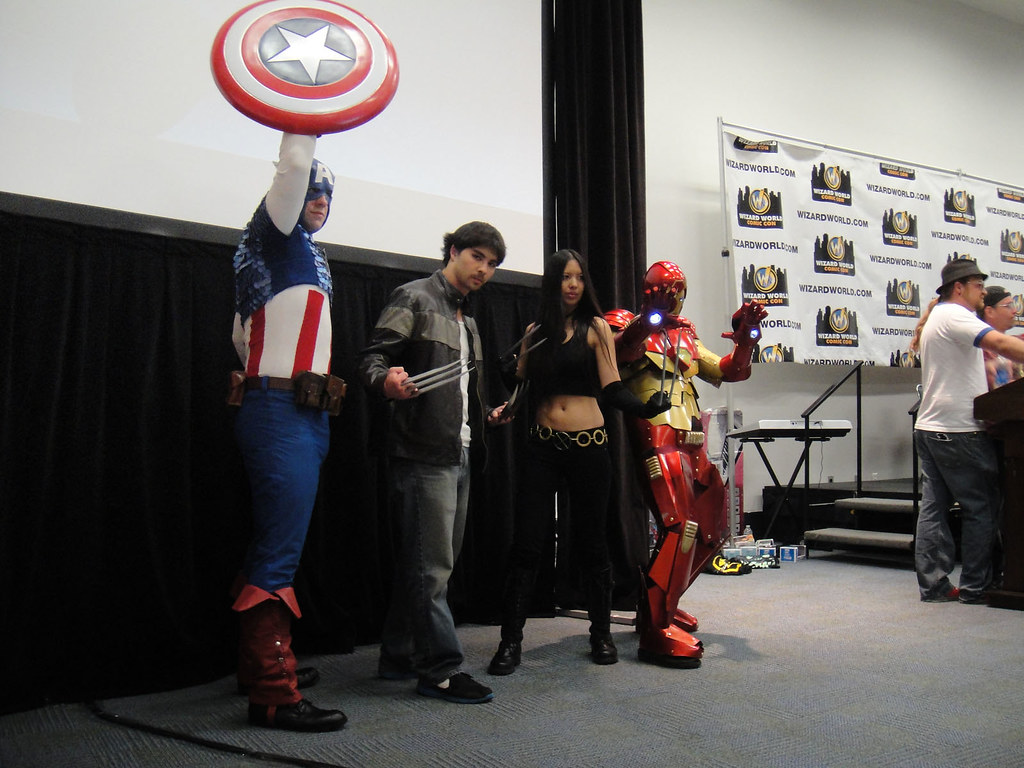 Wizard World Anaheim 2011 - Captain America, Wolverine, X-23, Iron Man